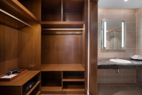 Luxury Apartment In Sheraton