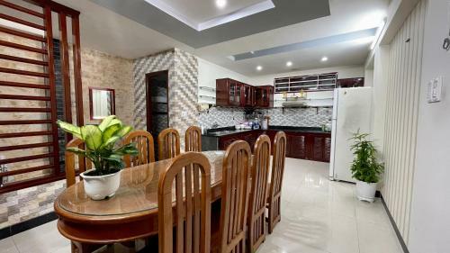 Hm Villa
