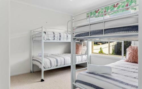 Encounter Bay 'whale Views' Beach House