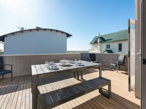 A Beach Barn Haven - Papamoa Holiday Home