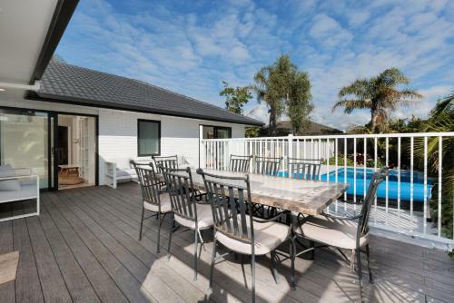 Tropical Oasis Escape With Heated Pool