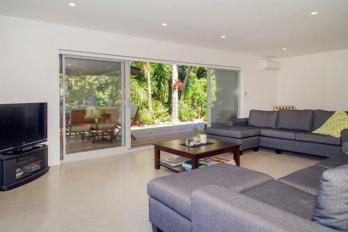 Paradise At Pauanui - Pauanui Holiday Home