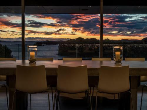 Oke Beach House - Rawhiti Luxury