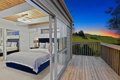 Hilltop Retreat - Seaview - Sauna - Spa - Pool
