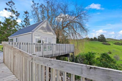 Hilltop Retreat - Seaview - Sauna - Spa - Pool
