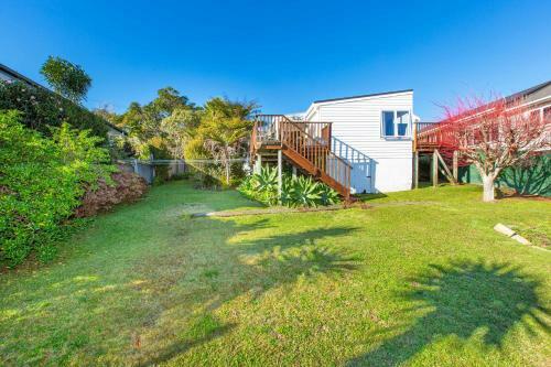 Relax At Raglan - Raglan Holiday Home