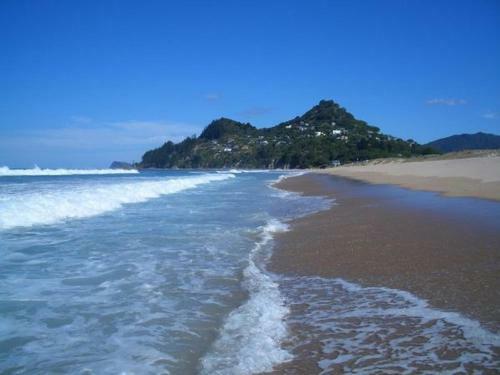 Paku Escape - Tairua Bach