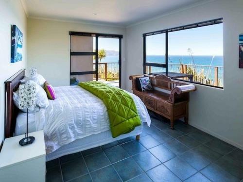 Oceana 21 - Beautiful Holiday Home Tairua