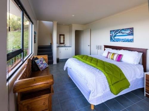 Oceana 21 - Beautiful Holiday Home Tairua