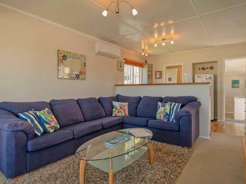 Breakaway - Tairua Bach