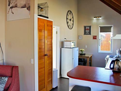 Bluehaven Cottage - Turangi Holiday Home