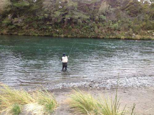 Riverstone House - Turangi Holiday Home