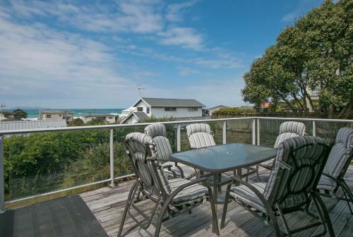Dillon Oasis - Waihi Holiday Home