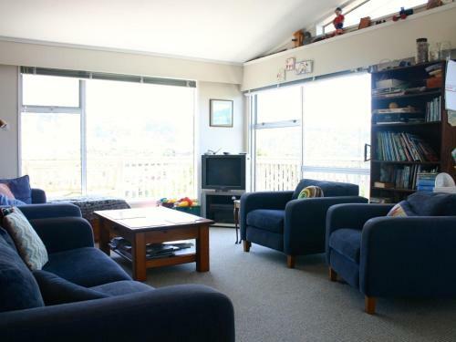 Twin Views - Waihi Beach Holiday Home