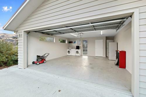 Hideaway On Hunter - Wanaka Holiday Home