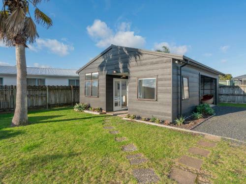 Fun At Whangamata - Whangamata Holiday Home