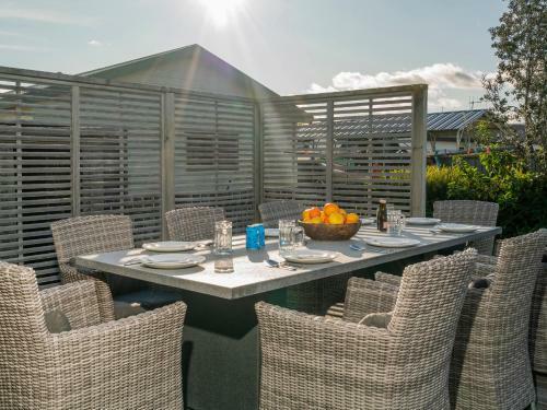Fun At Whangamata - Whangamata Holiday Home