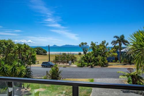 Harnifin - Langs Beach Holiday Home