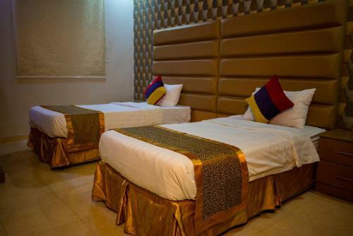 Hotel Ahlin Suites 1 By Khaymat Alyarmouk