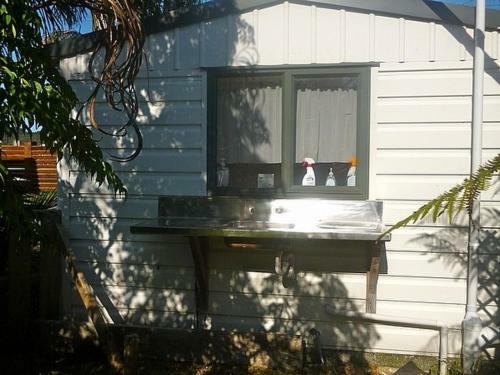 Mercury Bach - Whitianga Bach