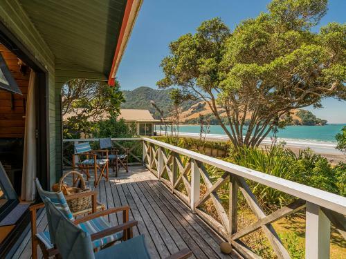 Norma's Place - Simpsons Beach Bach