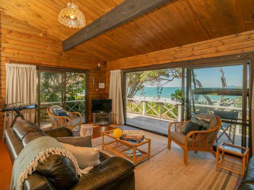 Norma's Place - Simpsons Beach Bach