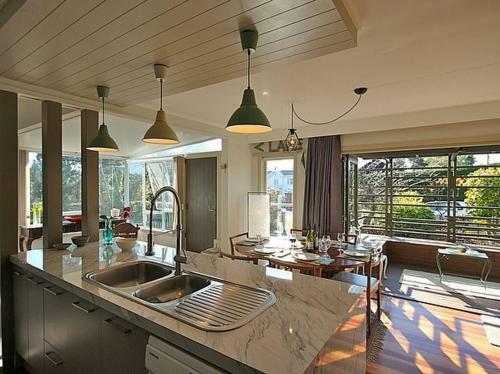 The Maple Tree - Taupo Holiday Home