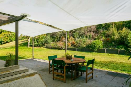 Lupin Lodge Bed & Breakfast