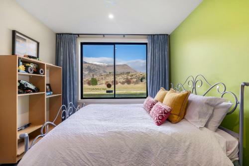 Travellers Retreat Live The Dream