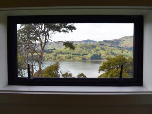 Luxury Views - Akaroa Holiday House