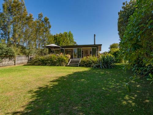 Koru Cabin - Hahei Holiday Home
