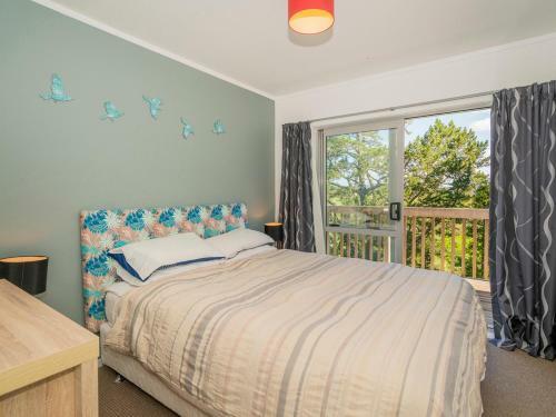 Treehouse - Hahei Holiday Home