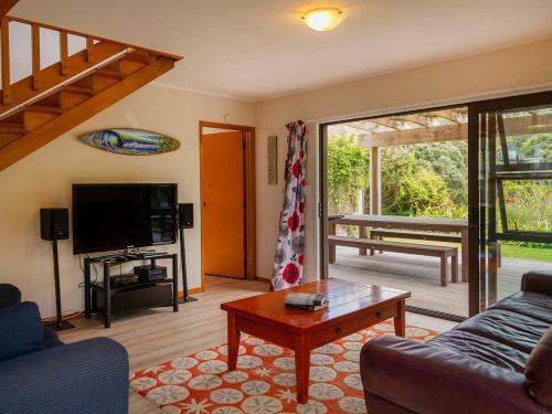 The Bach Retreat - Hahei Holiday House