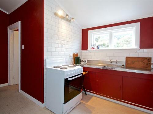 The Miners Cottage - Ohakune Holiday Home