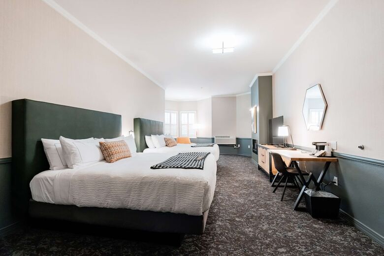 Hotel Ashley Inn
