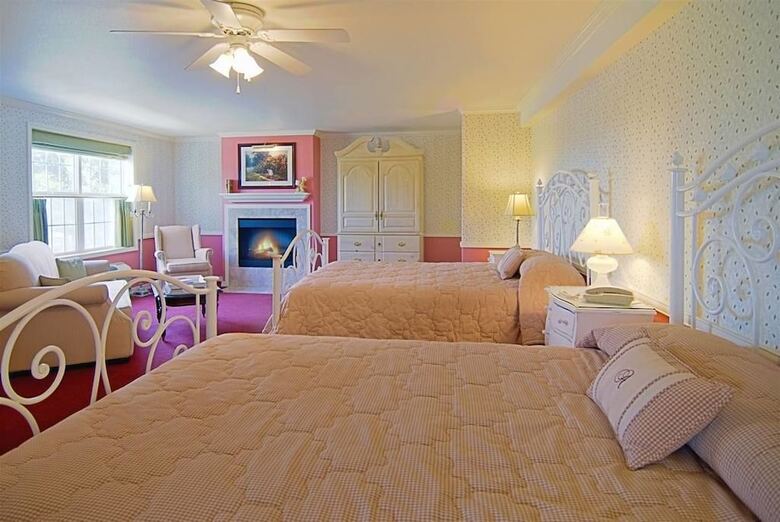 Hotel Ashley Inn