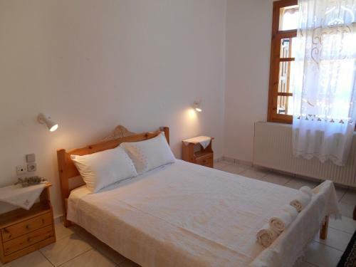 Hostal ?enonas Kourites