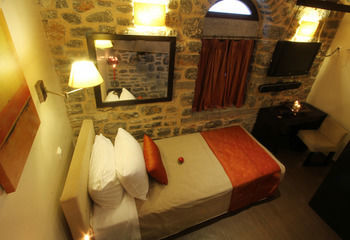Aparthotel Medieval Castle