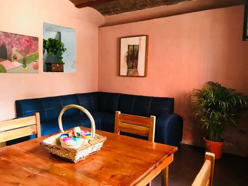 Hostal Hospedaje Bugambilias En Polleros