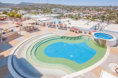 3rd Flr Condo With Fabulous Ocean View & Pool Onsite