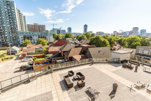 Downtown Hamilton Apartments By Simply Comfort