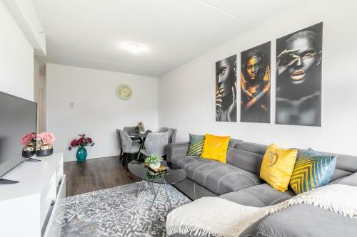 Downtown Hamilton Apartments By Simply Comfort