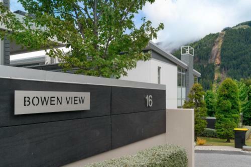 Summit View - Queenstown Central Holiday Apartment