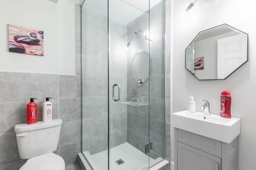 Upscale 1br - Boutique Apartment - Prime Location