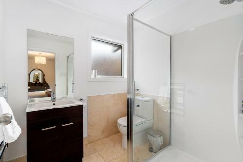 Atley Lodge - Arthurs Point Holiday Home