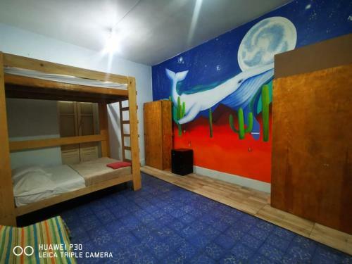 Casa Con Alberquita En El Centro De Gdl