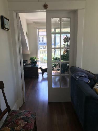Apartamento Spacious 2nd & 3rd Floor 2bdr Apt In Wortley