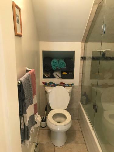 Apartamento Spacious 2nd & 3rd Floor 2bdr Apt In Wortley