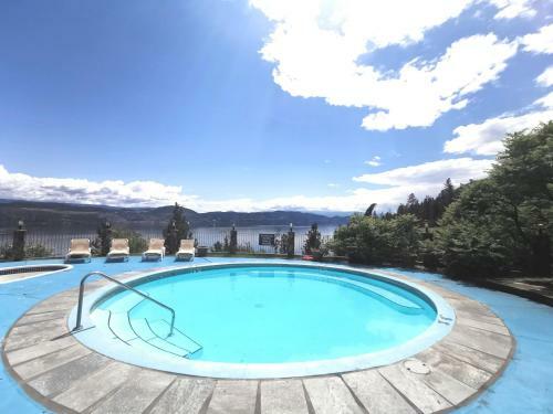 Hotel Lake Okanagan Resort