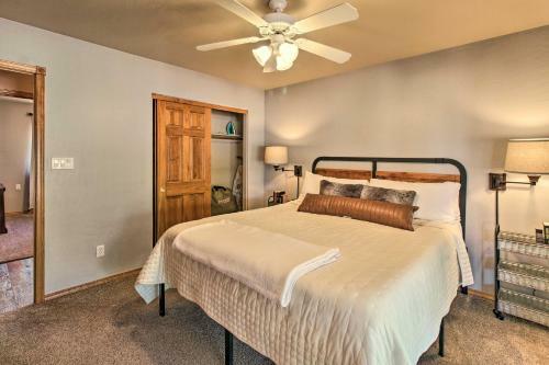Charming Ribeye Ranch With Hot Tub And Fire Pit